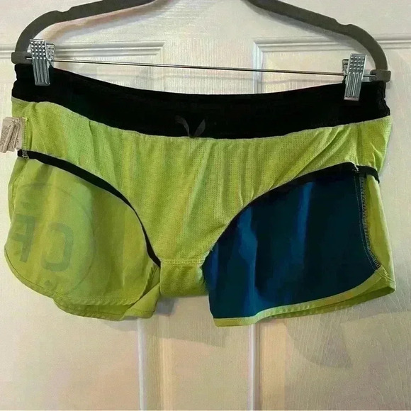 Reebok CrossFit CoBranded Athletic Shorts Women Green Size Large GUC see photos - Picture 3 of 8